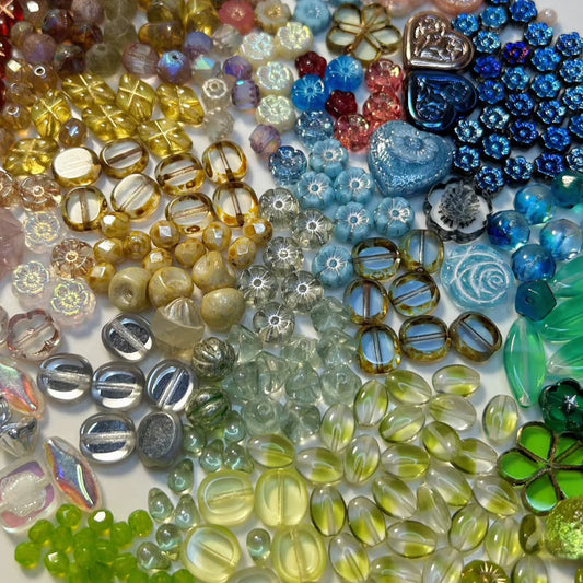 My 4 Favorite Glass Beads – A Mini Guide to Czech, Japanese, Nepalese & Lampwork Beads