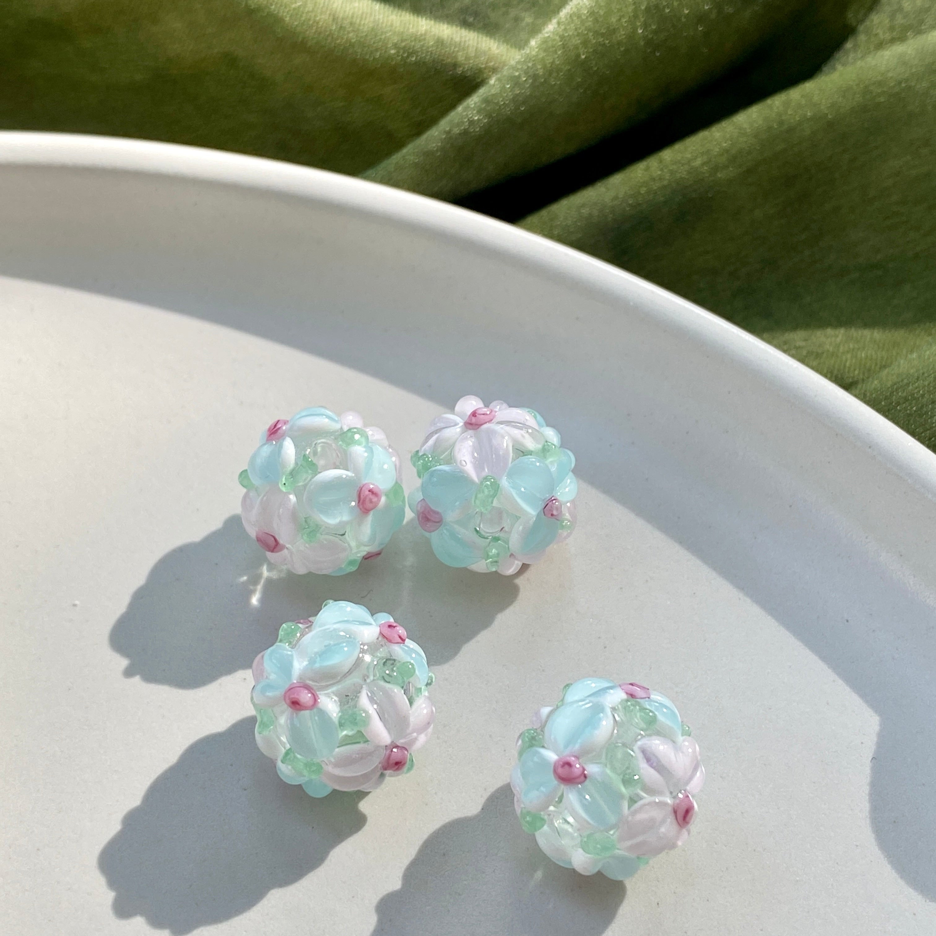 Hydrangea Glass Beads